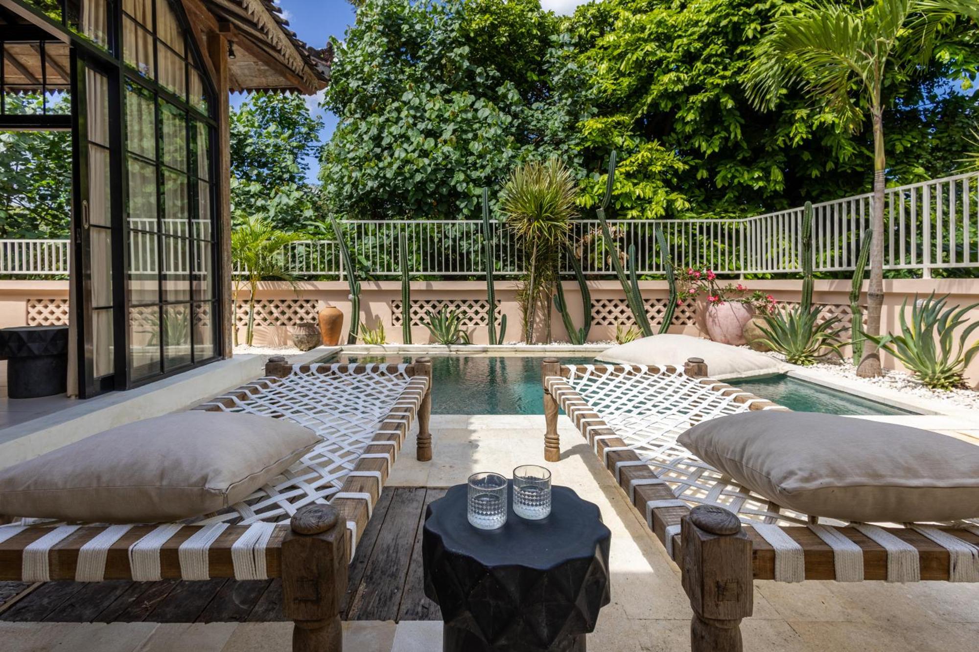 Dalung  The Pink Joglo, A Cheerful 3Bdr Villa W/Pool And Rice-Field View. מראה חיצוני תמונה