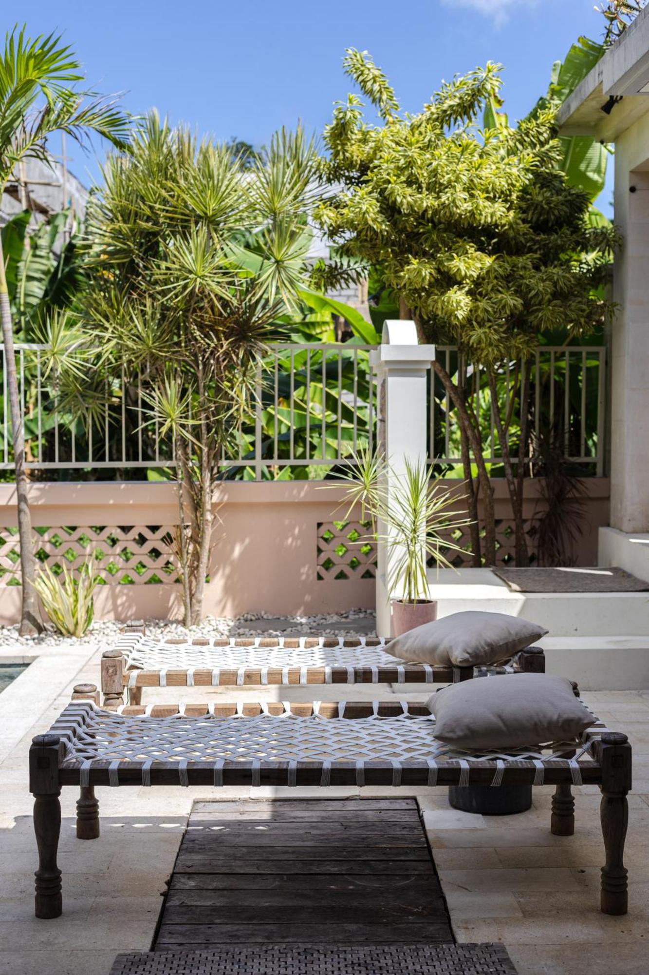 Dalung  The Pink Joglo, A Cheerful 3Bdr Villa W/Pool And Rice-Field View. מראה חיצוני תמונה